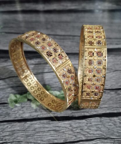 Traditional Bangle Set for Weddings