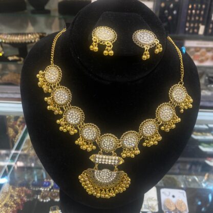 Classic Gold Tone Necklace and Stud Earring Set