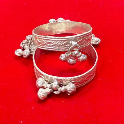 Silver Bangle Bracelets with Jingling Bells for Newborn Kids