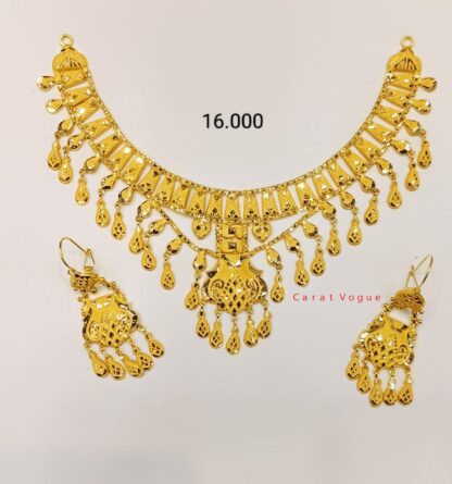 21k Gold Pakistani Inspired Intertwined Circles Wedding Set