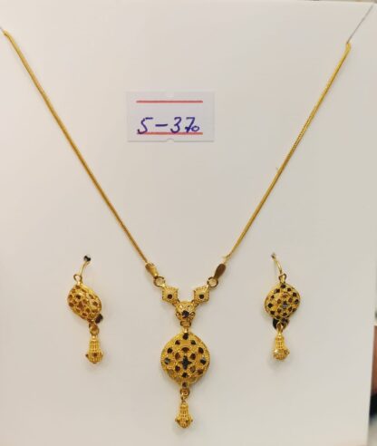 21K Gold Sphere Necklace and Stud Earring Set