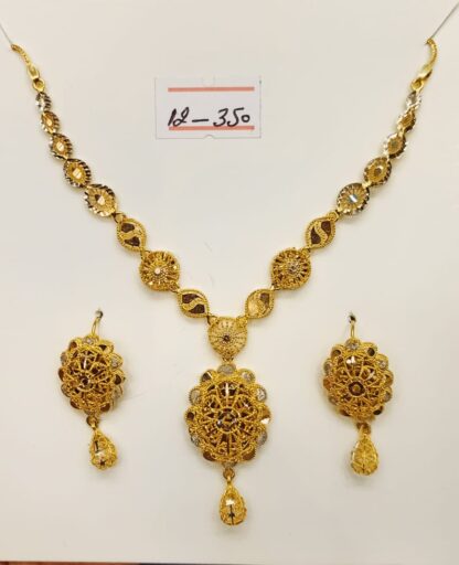 21K Gold Necklace and Earring Set with Clustered Circles