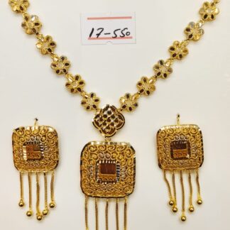 21K Gold Square Pendant Necklace and Stud Earring Set