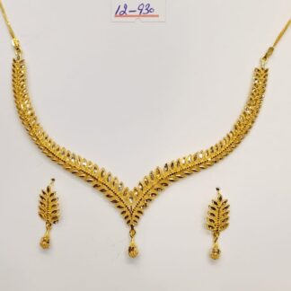 22K Gold Layered Necklace and Earring Set with Textured Detail