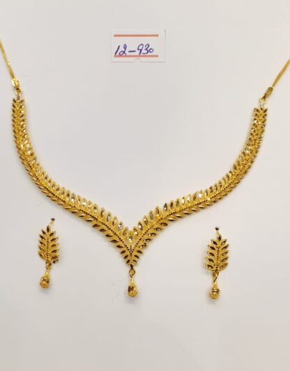 21ct Gold Leaf Design Necklace and Earring Set