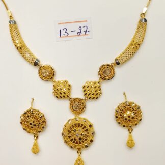 Regalia 21K Gold Royal Necklace and Earrings Set – Exclusive Collection