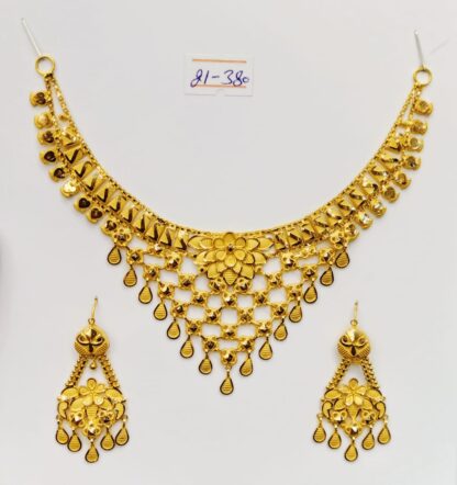 Exquisite 22K Gold Designer Net Style Necklace Set