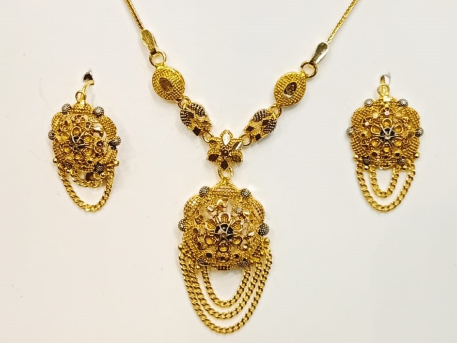 Exquisite 21K Gold Half Tola Jewelry Sets