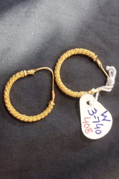 21K Gold Hoop Earrings with Textured Design - Image 2