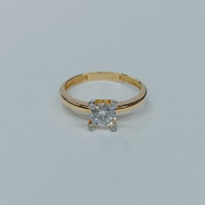 21K Yellow Gold Solitaire Ring with Round Cut Cubic Zirconia