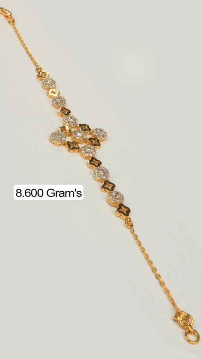 Classic and Modern Gold Bracelet Collection - Image 7