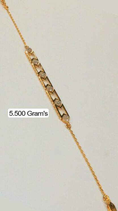 Classic and Modern Gold Bracelet Collection - Image 8