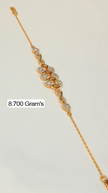 Classic and Modern Gold Bracelet Collection - Image 9