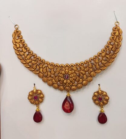 21K Gold Madrasi Choker Necklace Set with Red Stones