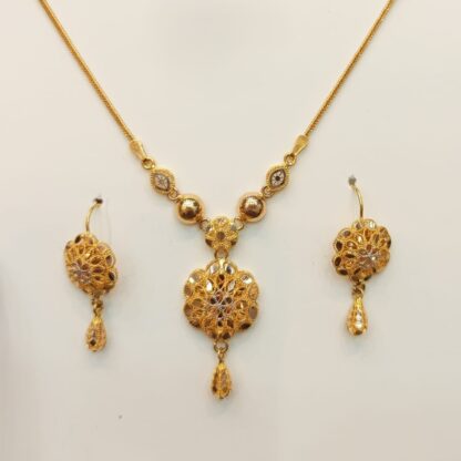 21K Gold Filigree Necklace & Earrings Set (9 Grams) - Image 2