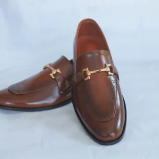 Classic Brown Leather Horsebit Loafers with Brogue Detailing
