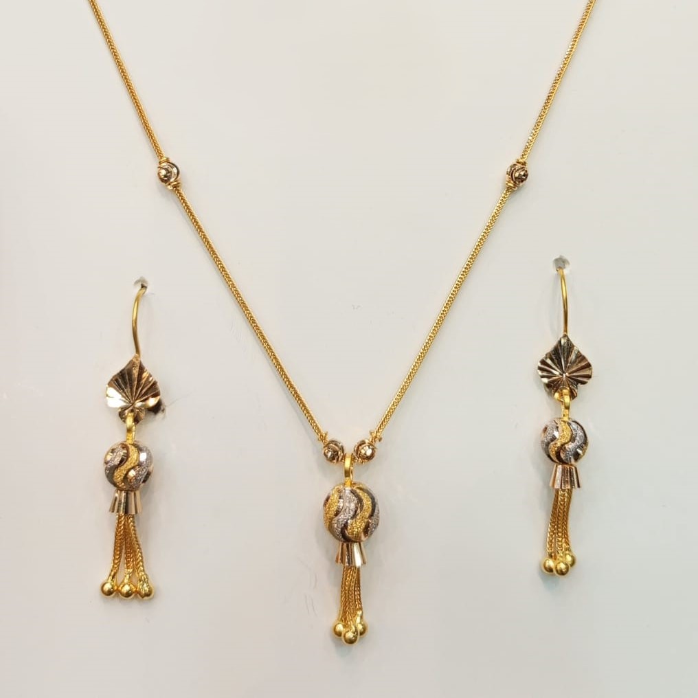 Dubai Style 21K Gold Mala Chain Necklace Set Dubai Style 21K Gold Mala Chain Necklace Set - Image 2