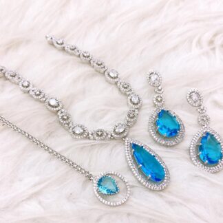 Sea Blue Luxury Diamonds Jewelry Set Sea Blue Luxury Diamonds Jewelry Set